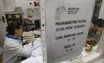 În străinătate, medicii sunt cel mai bine plătiţi. Doctorii români, concediaţi pe capete