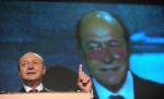 Băsescu: De ce să subvenţionăm căldura pentru cel care are salariul mare şi stă la bloc?
