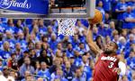 Miami Heat conduce cu 2-1 în finala NBA, după ce a câştigat cu 88-86 în Dallas