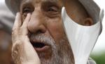 Scandal şi bătaie la un azil de bătrâni din cauza unei uşi. Un pensionar a ajuns la spital