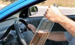  S-a filmat în timp ce conducea maşina fără mâini şi a postat imaginile pe net
