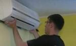 Aparatele de aer condiţionat, focare de infecţie. Vezi cum se face curăţarea instalaţiei