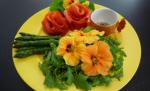 Festivalul florilor comestibile, la Sfântu Gheorghe: Vezi cum arată preparatele din flori