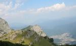 Un turist aflat în stare gravă, cu degerături la picioare, descoperit în Jepii Mari