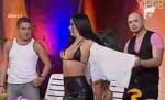 Daniela Crudu face striptease pentru Mitoşeru