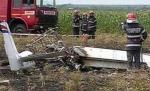 Un mort şi un rănit, în urma prăbuşirii unui avion de mici dimensiuni în judeţul Prahova