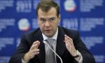 Dmitri Medvedev aseamană revoltele din ţările arabe cu prăbuşirea Zidului Berlinului