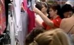 Constanţa. Îmbulzeală la promoţii. În magazin, doar câteva produse erau mai ieftine