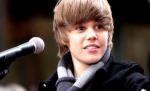Justin Bieber, tras pe dreapta. Poliţistului i s-a părut prea tânăr cântăreţul pentru a conduce