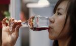Chinezii au ajuns să falsifice şi vinul. Cel franţuzesc, printre preferatele producătorilor