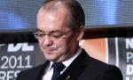 Emil Boc a jucat fotbal cu copiii la Slatina