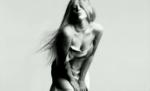 Lady Gaga îşi promovează noua piesă "You and I", cu un filmuleţ sexy. Vezi VIDEO