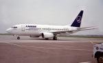 Defecţiuni tehnice la un avion Tarom. Mai mulţi români, blocaţi pe aeroportul din Barcelona