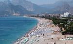 Peste 1.000 de turişti români sunt blocaţi în staţiunea turcă Antalya. Vezi aici de ce
