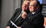 Flutur: Dacă USL are 67%, cum se laudă seara la ştiri, de ce mai are nevoie de UDMR?