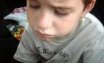 Doi soţi din Vaslui au fost trimişi în judecată, după ce şi-au legat copilul cu lanţul