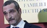 Lăzăroiu: Majorarea pensiilor în 2012, prevăzută în strategia fiscală. Dacă lucrurile o iau razna, creşterea se anulează