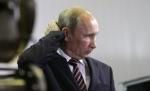 Concurs Greenpeace pe internet: Vladimir Putin, ales "cel mai mare duşman al Lacului Baikal"