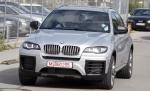 BMW X6 cu facelift, surprins în imagini spion aproape fără camuflaj