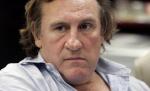Show in direct cu Gerard Depardieu la CNN. Actorul povesteşte cum şi-a făcut nevoile în avion