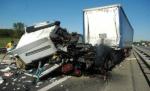 Un camion românesc, implicat într-un accident în Ungaria: 28 de persoane rănite