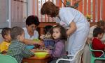 Prea puţine creşe în Capitală. 8.000 de părinţi bucureşteni caută cu disperare un loc