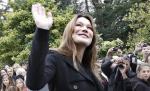 Carla Bruni va naşte luni. Prima doamnă a Franţei va aduce pe lume un băieţel