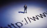 Adrese web dintr-o singură literă. Vezi ce companii au cumpărat domeniile scurte din Marea Britanie