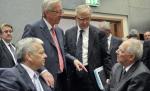 Miniştrii Finanţelor din zona euro au decis sprijinirea băncilor afectate de criză