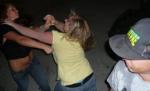 S-au bătut ca descreieratele pentru un băiat. Un pistol cu bile şi un spray lacrimogen, folosite în altercaţie