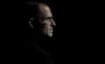 Fotografia care i-a prevestit moartea! Vezi cum arăta Steve Jobs la două zile după ce şi-a dat demisia