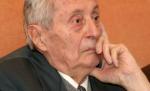 Preşedintele Băsescu l-a decorat post-mortem pe Ion Diaconescu