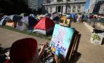 Manifestanţii de pe Wall Street ar putea fi evacuaţi pentru igienizarea zonei. Vezi o galerie foto impresionantă cu tabăra lor