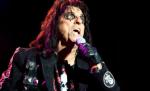 Alice Cooper va juca într-un film regizat de Tim Burton 