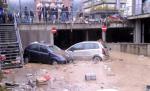 Cel puţin şapte morţi şi mai mulţi dispăruţi, în urma ploilor torenţiale din Italia