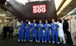 Şase astronauţi au simulat un zbor pe Marte. Au stat închişi 520 de zile într-o replică a unei navete spaţiale