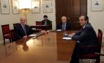 Negocierile pentru un nou Guvern continuă în Grecia: Papandreou şi liderul opoziţiei de dreapta duc tratative