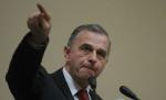 "Ieri i-au spus dezbracă-te, azi i-au zis îmbracă-te!" Kelemen Hunor, despre relaţia lui Mircea Geoană cu PSD