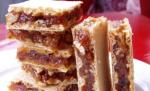 "Cornul şi laptele" a devenit "Brânza topită şi napolitana". Ce produse li se dau copiilor la şcoală