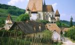 Si usile primesc premii. Cetatea Biertan