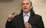 Miron Cozma, la un pas să se ia la bătaie cu un revoluţionar. I-a cerut socoteală pentru mineriade la lansarea partidului