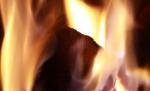 A băut până a luat foc. Vezi cum a ajuns un bărbat la spital, cu arsuri pe faţă şi braţe