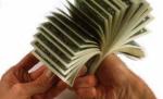 S-a îmbogăţit din banii pentru şomeri: Fondurile europene, la discreţia şefei Centrului Formare Profesională a Adulţilor Dolj