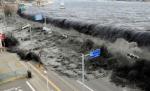 NASA: Seismul din Japonia a provocat un TSUNAMI DUBLU. Valurile ucigaşe s-au contopit