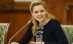 Roberta Anastase, ironizată în faţa parlamentarilor. Vezi cum a reacţionat preşedintele Camerei Deputaţilor