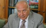 Dan Voiculescu: “Entuziasmul cu care Traian Băsescu anunţă trecerea la un deficit structural de 0.5% începând din 2013 este similar cu cel al unui fluture care se îndreaptă spre flacără”