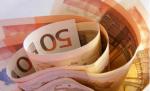 De zece ani în portofelele europenilor. Euro îşi serbează aniversarea într-un climat de criză