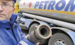 Cea mai mare amenda din istoria Consiliului Concurentei: 205 mil. euro pentru Petrom, Rompetrol, Lukoil, Mol si Eni, din care Petrom a primit peste 100 mil. euro. Cine sunt avocatii cu care contraataca companiile