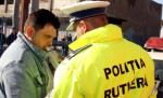 Monştri în uniformă. Zeci de poliţişti din Capitală, cercetaţi pentru mită, tortură şi complicitate la prostituţie