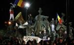 ”Ieși afară, javră ordinară!” face înconjurul lumii. Vezi cum a tradus The Economist lozinca protestatarilor